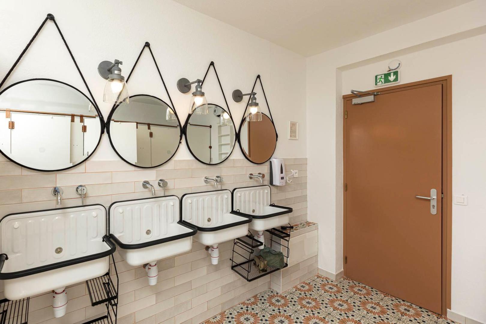 Corsica Hostel Porto-Vecchio, Partie Dortoirs Eksteriør billede